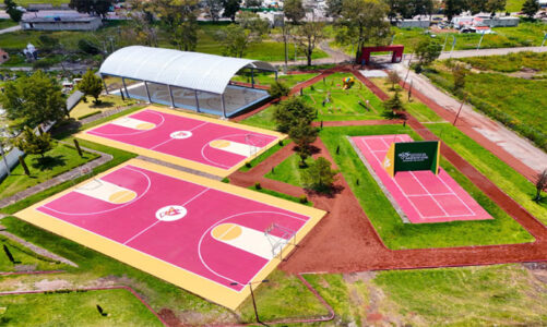 Entregan rehabilitación del deportivo municipal de Soyaniquilpan
