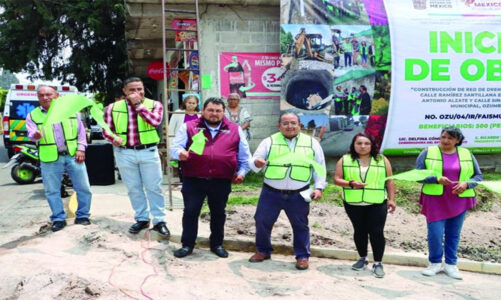 Ricardo Valencia da banderazo de arranque a obra de drenaje en Colonia Alzate en OZumba