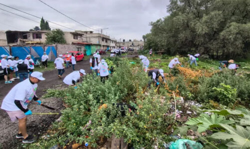 En Ecatepec participan más de 50 mil personas en faena masiva