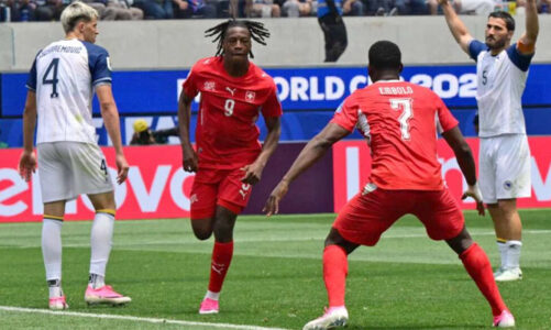 Suiza golea a Bosnia y Herzegovina