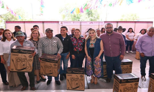 En Ixtapaluca productores del campo encontraron  apoyo en Feria Agropecuaria 2026