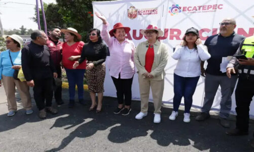 Azucena Cisneros entrega repavimentación de calles en Rinconada de Aragón