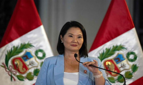 Keiko Fujimori asume la Presidencia de Perú