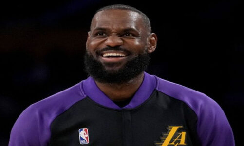 LeBron James sin definir su futuro