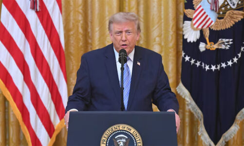 Trump acusa a China de “la mayor filtración de datos electorales de la historia”