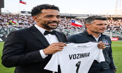 Vozinha firma contrato con el gigante chileno Colo Colo 