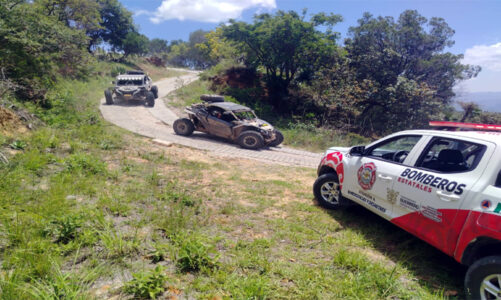 Todo un éxito el Acapulcazo para parejas en autos 4X4