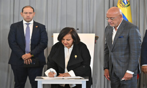 Venezuela anuncia primeros acuerdos del diálogo entre Gobierno y oposición
