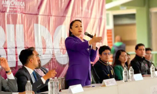 La juventud amecamequense es el motor del presente y futuro de nuestro municipio: Ivette Topete