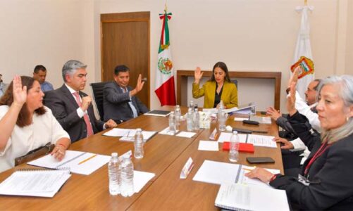 Lanza Edoméx becas del 100 % para que personas servidoras públicas