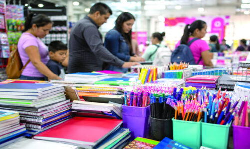 Arrancan ferias escolares