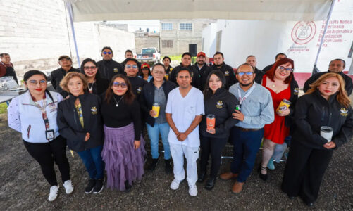 Chimalhuacán reconoce labor de médicos veterinarios