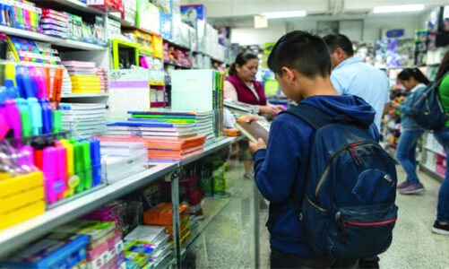 Papelerías pierden hasta 60% en ventas