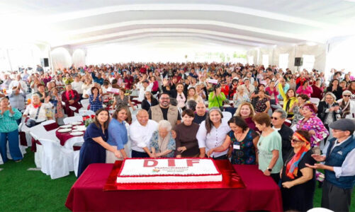 Encabeza Raciel Pérez celebración del 19 Aniversario de la casa de día Emma Godoy