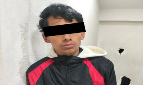 Detienen a motociclista con 30 cápsulas de probable droga