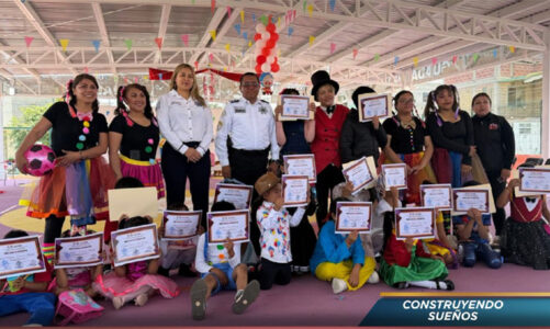 José Alfredo Villarreal clausuró el curso de verano “Construyendo Sueños” en Valle de Chalco
