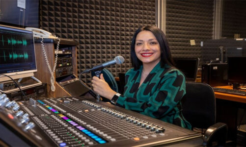 Lorena Rodríguez: una voz, una vocación y casi dos décadas en la radio de la UAEMéx