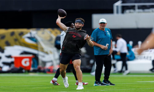Baker Mayfield firma extensión millonaria con Buccaneers
