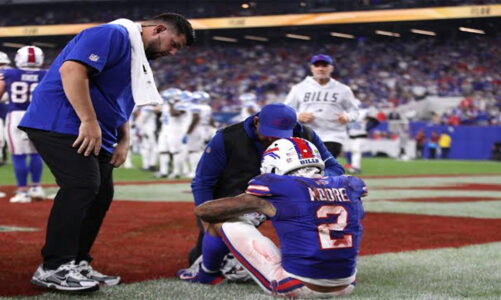 DJ Moore sufre lesión