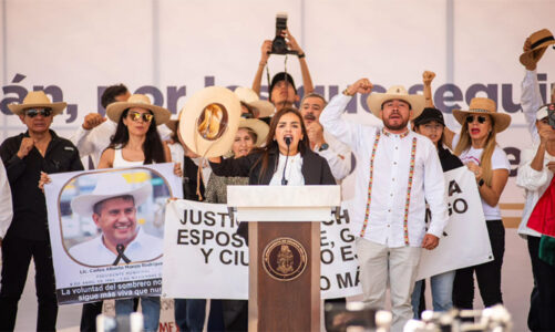 Grecia Quiroz denuncia “guerra sucia” en su contra