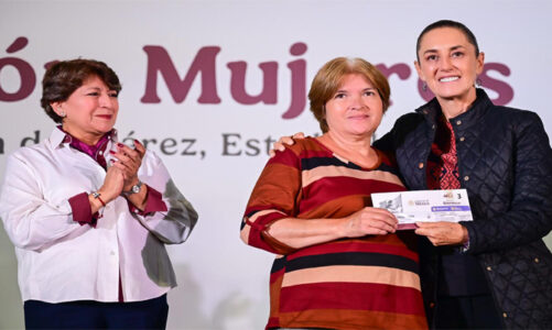 Entregan programas de bienestar, educación, salud y vivienda a mexiquenses