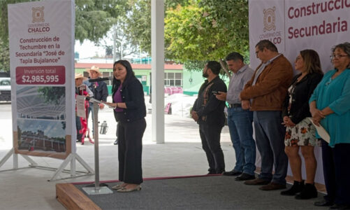 Estudiantes de secundaria en Chalco estrenan techumbre