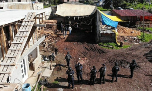 Desmantelan bodega y aserradero clandestinos en Xalatlaco