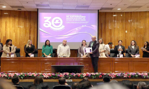 IEEM distinguió a personas servidoras públicas electorales