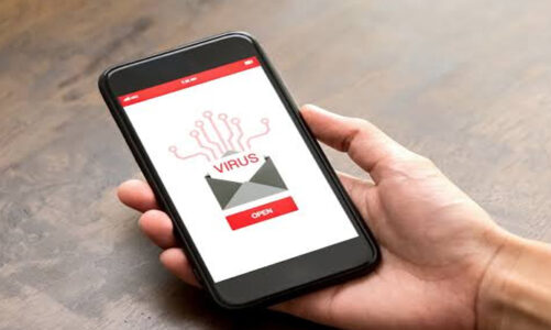 Condusef advierte sobre virus en celulares que roba claves bancarias
