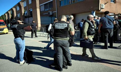 Alumno de secundaria dispara escopeta contra director y profesora