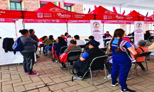 Caravanas suman 465 mil trámites en Edoméx