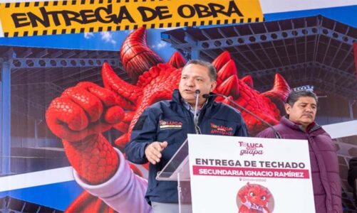 Cumple Ricardo Moreno con infraestructura educativa
