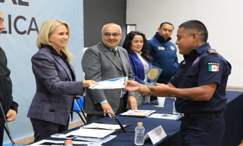 Reconoce Huixquilucan vocación, entrega y profesionalismo de bomberos