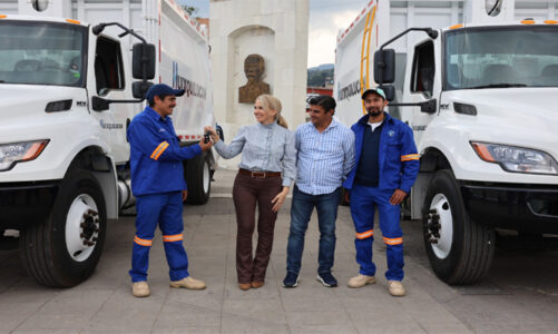 Huixquilucan renueva parque vehicular para mejorar servicios públicos